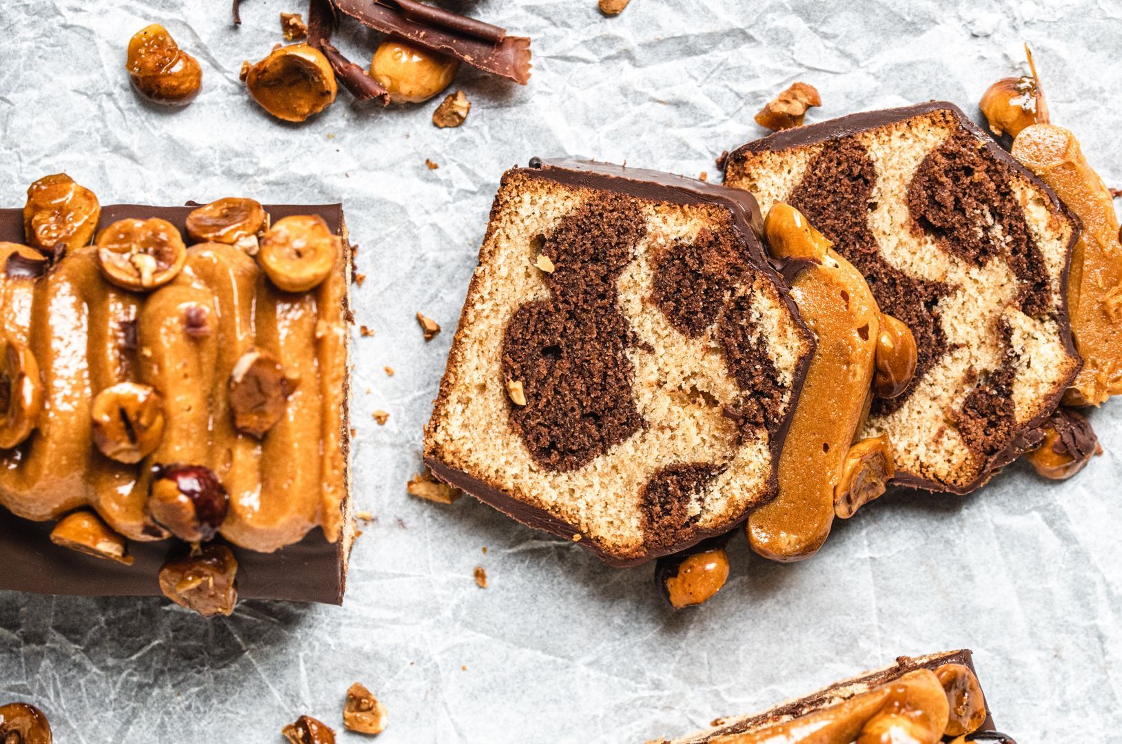 bizcocho-avellana-caramelo-chocolate-receta