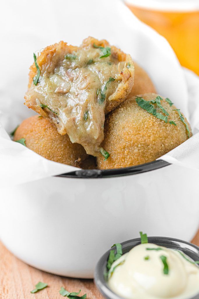 bitterballen-croquetas-carne-holandesas