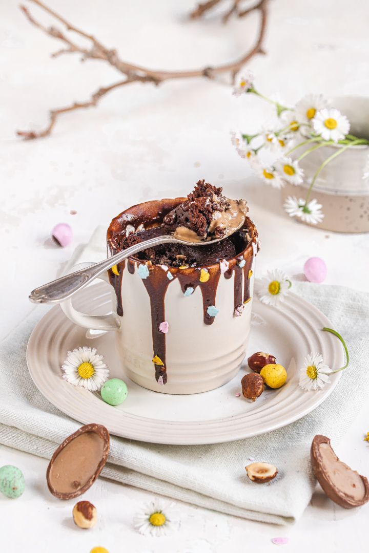 mug-cake-chocolate-intenso-avellanas