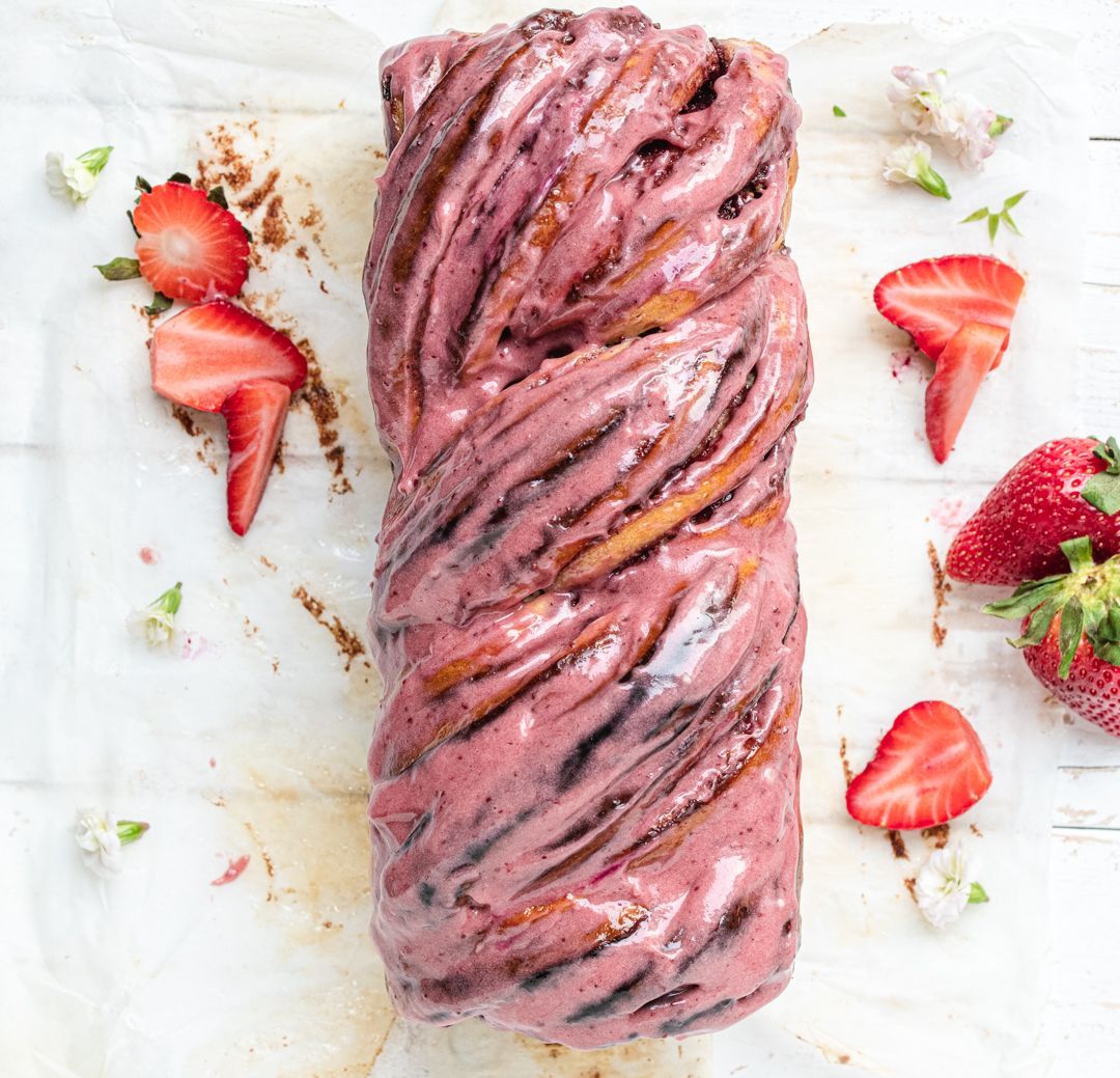 babka-fresas-asadas-chocolate-blanco